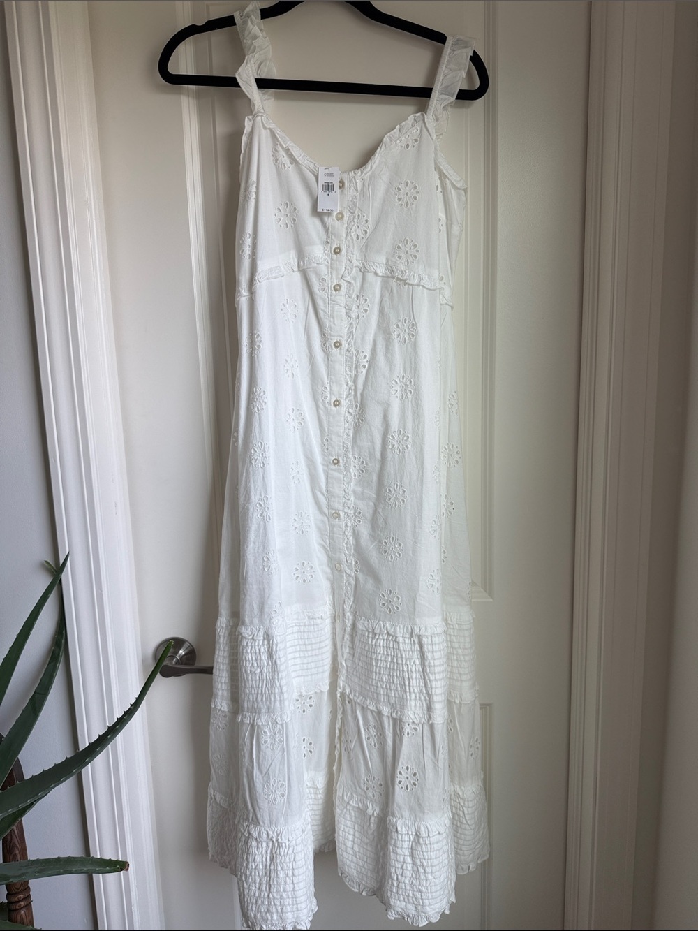NWT Gap White Eyelet Button-Front Maxi Dress